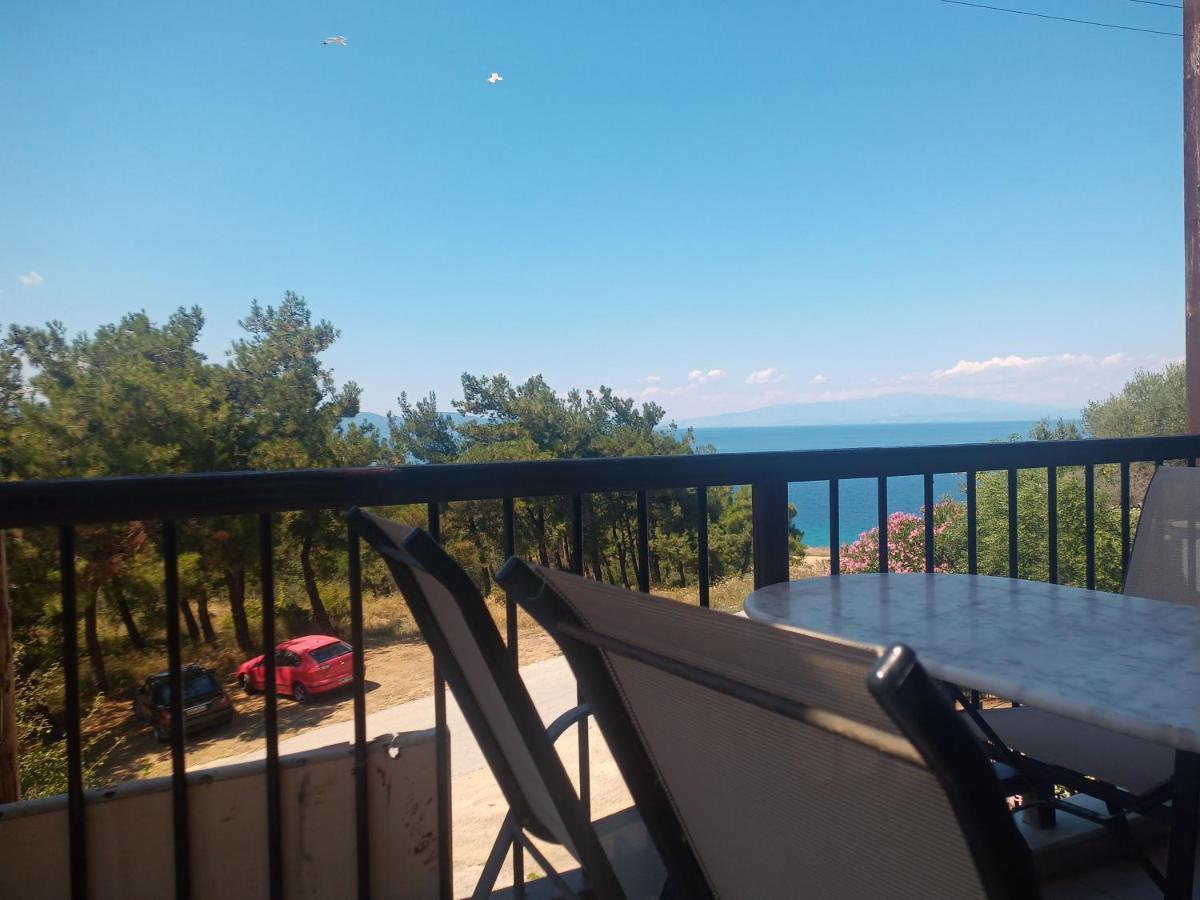 依诺罗达Μεζονετα公寓 外观 照片